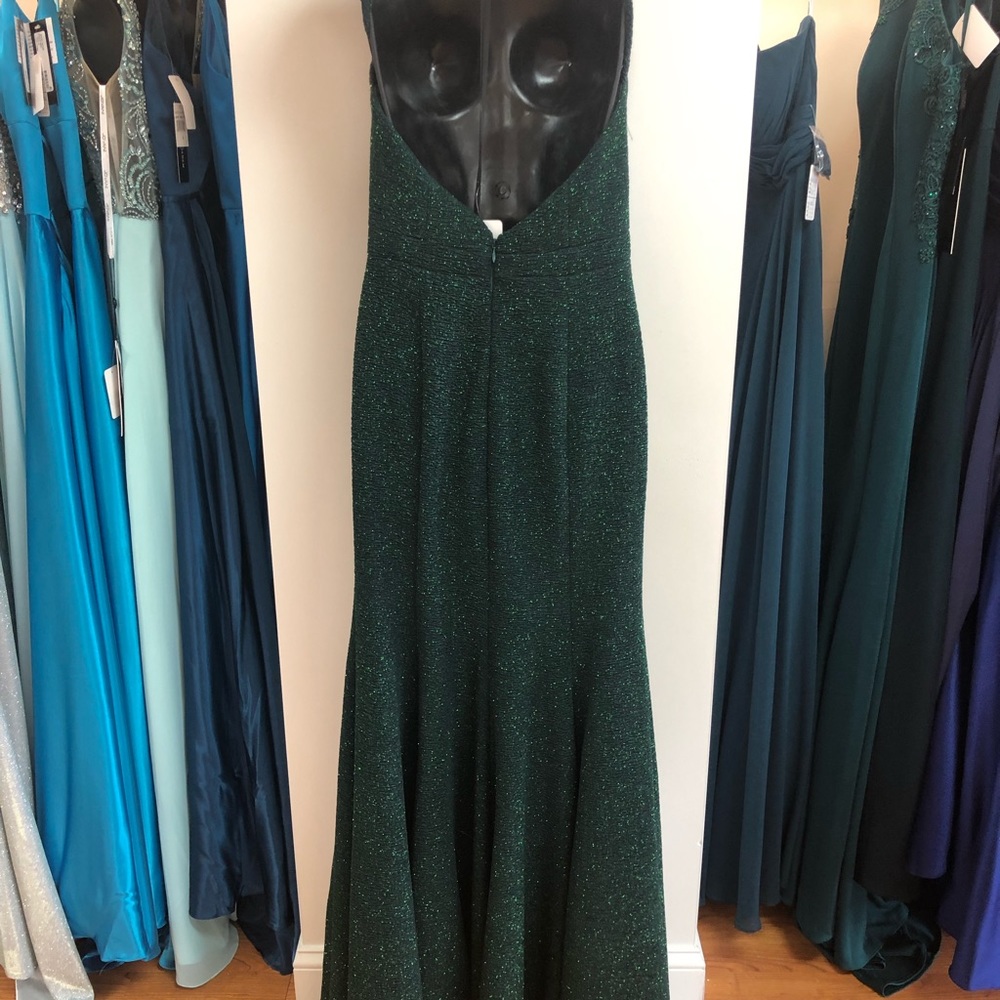 NWT Jovani 59887 In Emerald - Picture 5 of 7